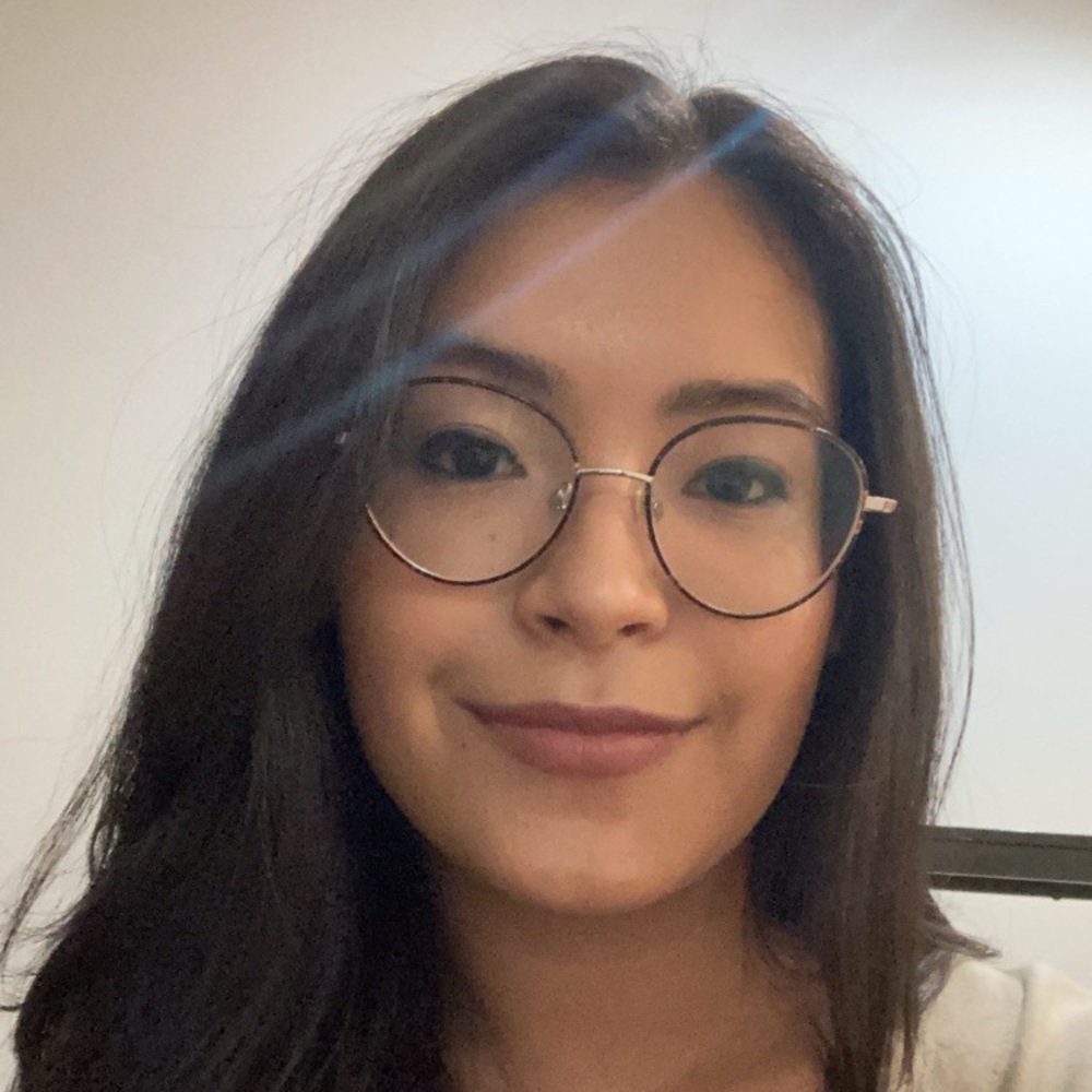 Meet your Posher, Jeniffer